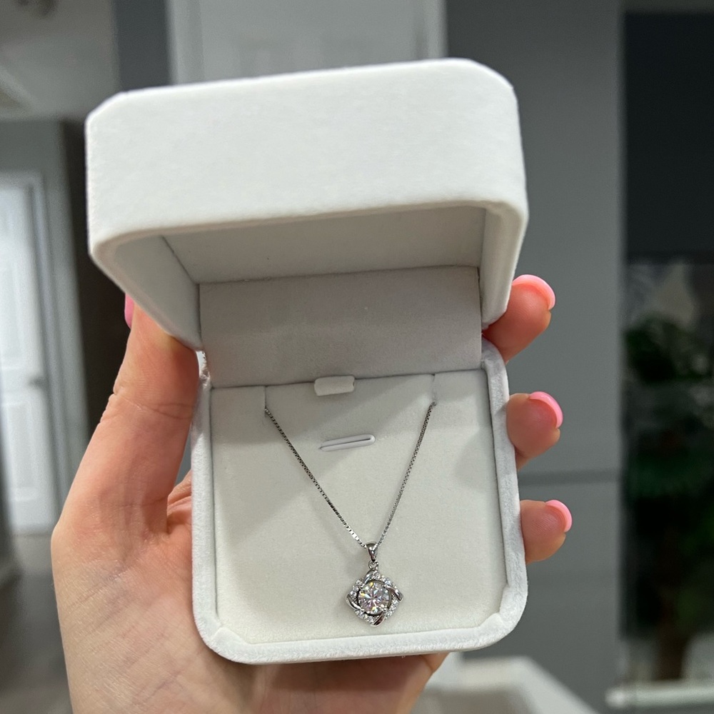 🆕 moissanite diamond pendant necklace - Picture 6 of 12
